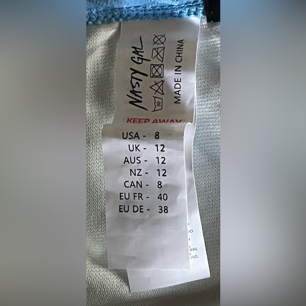 Nasty Gal Sky Blue Textured Bikini Set with adjustable straps. Women’s Size 8 - Picture 8 of 10